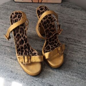 Dolce and Gabbana Platform Heels with Leopard Print Insole Size 39